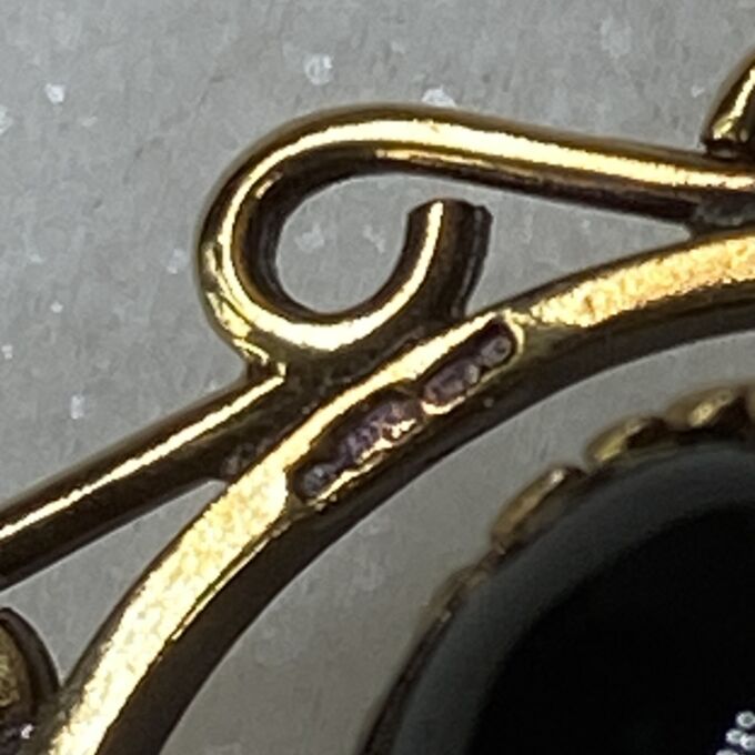 Spinner Fob Pendant in 9ct Gold