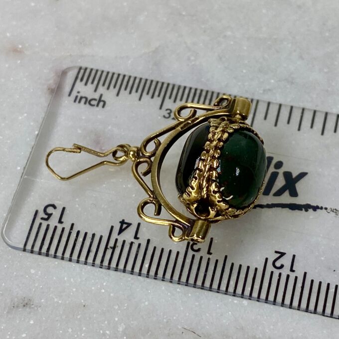 Spinner Fob Pendant in 9ct Gold