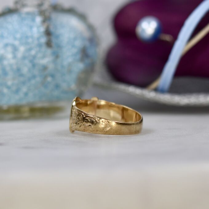 Ornate Buckle Ring in 9ct Gold