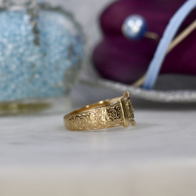 Ornate Buckle Ring in 9ct Gold