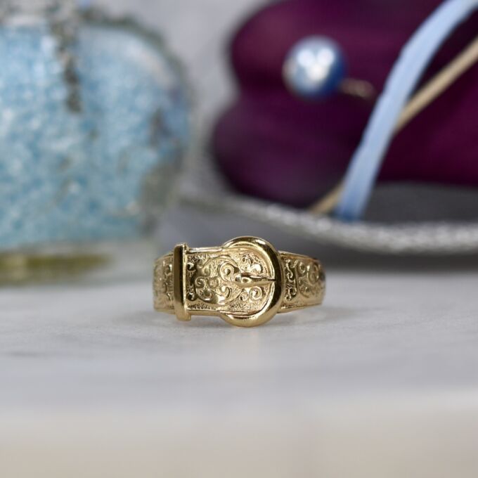 Ornate Buckle Ring in 9ct Gold