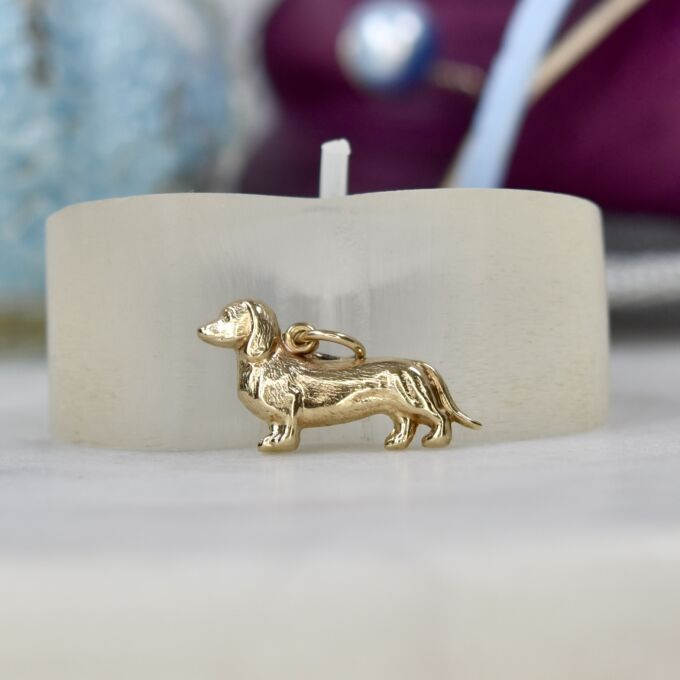 Daschund Charm Pendant in 9ct Gold