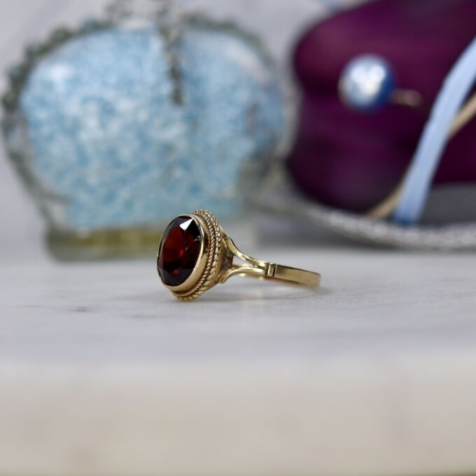 Garnet Solitaire Ring in 9ct Gold