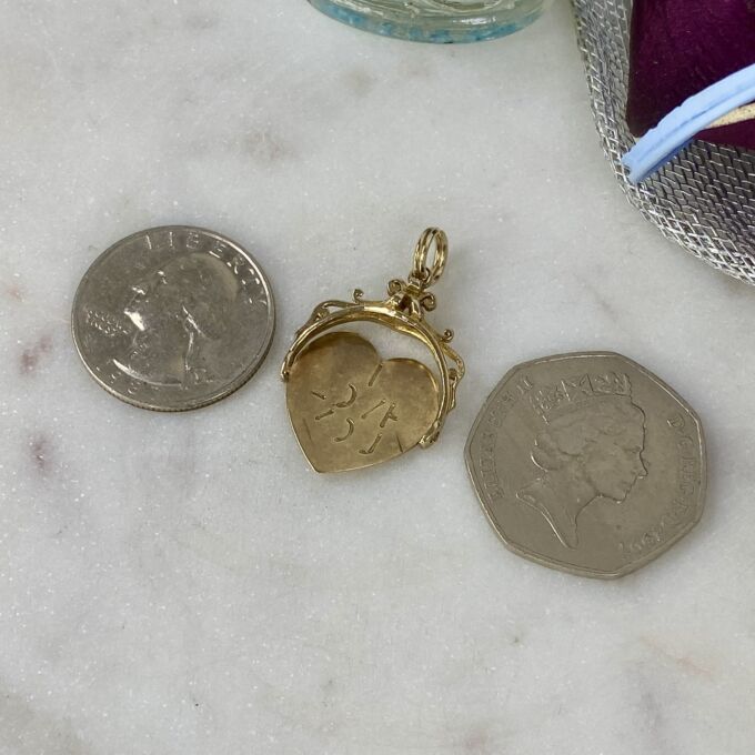 I Love You Heart Spinner Pendant in 9ct Gold