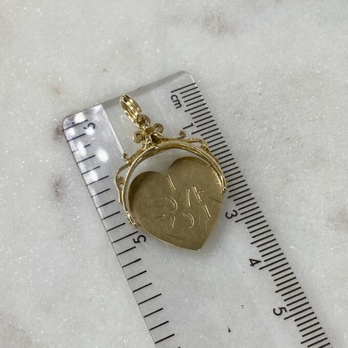 I Love You Heart Spinner Pendant in 9ct Gold