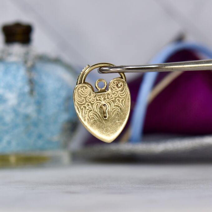 Engraved Heart Padlock in 9ct Gold