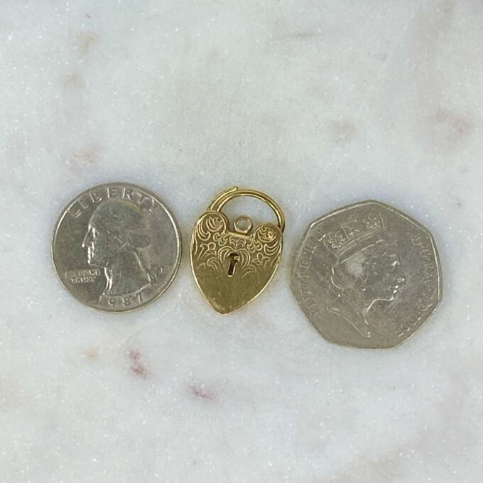 Engraved Heart Padlock in 9ct Gold