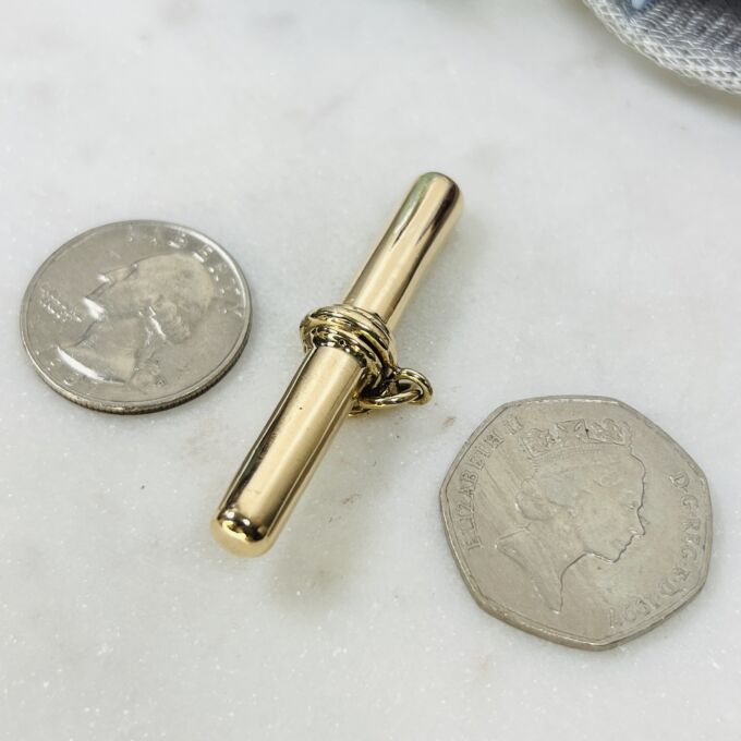 Huge Heavyweight T or Albert Bar Pendant in 9ct Gold