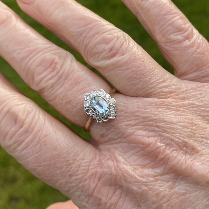 Aquamarine & Diamond Ring in 9ct Gold