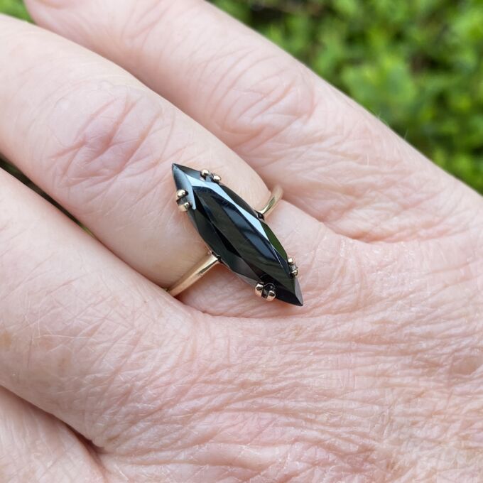 Hematite Ring in 10ct Gold