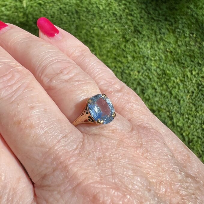 Synthetic Spinel Ring in 9ct Gold