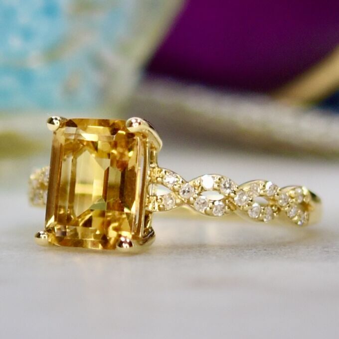 Citrine & Diamond Ring in 14ct Gold