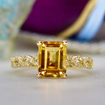 Citrine & Diamond Ring in 14ct Gold