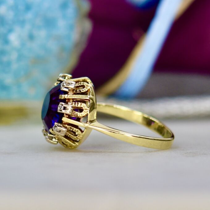 Amethyst and Diamond Ring in 14ct Gold