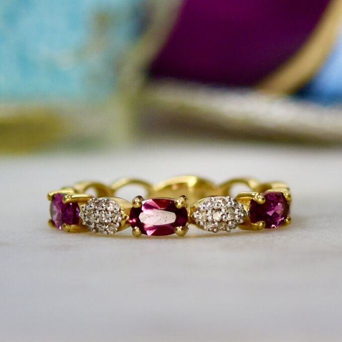 Garnet Stacking Band in 10ct Gold