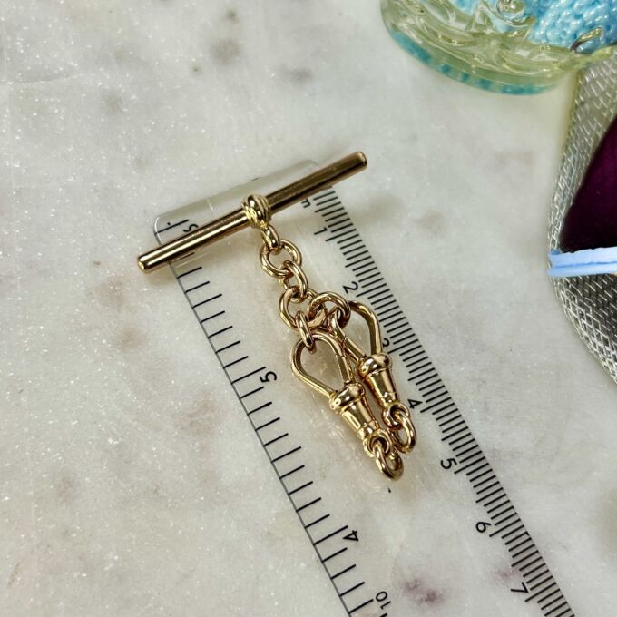 Antique T Bar & Matching Clips in 9ct Gold