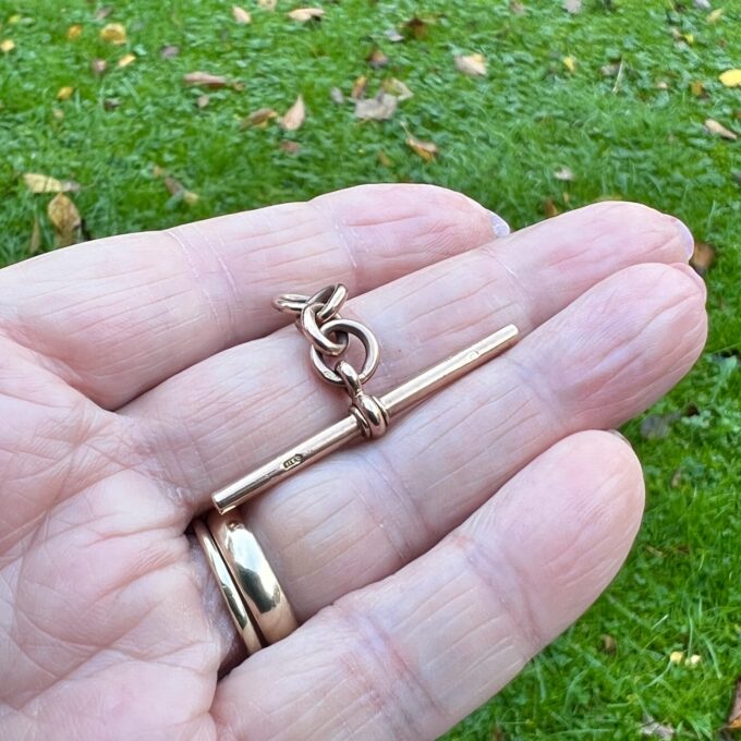 T or Albert Bar in 9ct Rose Gold