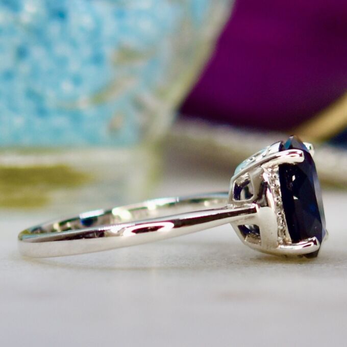 Lab Grown Synthetic Sapphire Ring in 10ct Gold