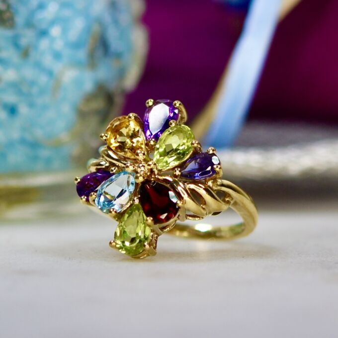 Multistone Ring in 9ct Gold