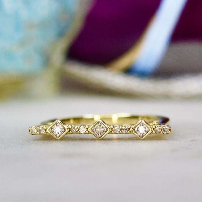 Diamond Bar Ring in 10ct Gold