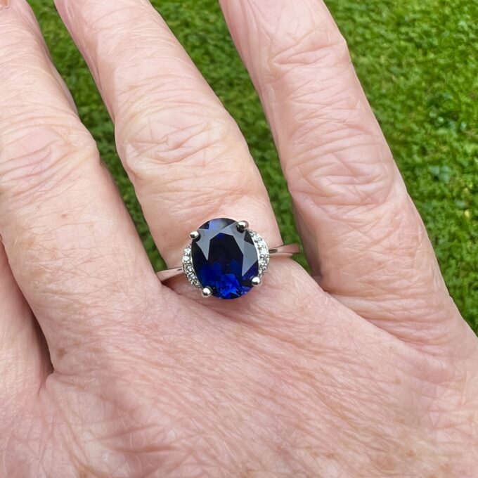 Lab Grown Synthetic Sapphire Ring in 10ct Gold