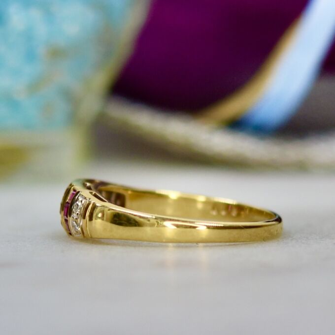 Ruby & Diamond Ring in 14ct Gold