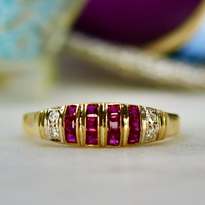 Ruby & Diamond Ring in 14ct Gold
