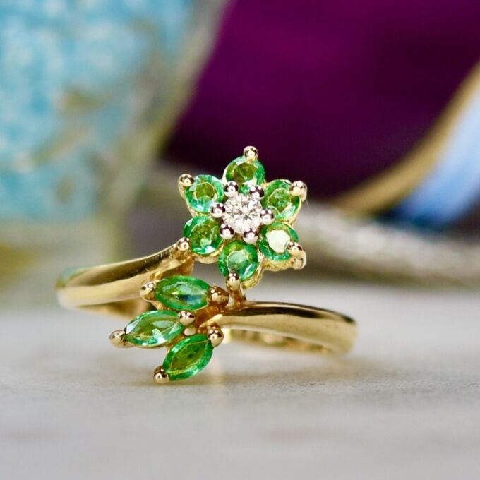 Emerald & Diamond Ring in 14ct Gold