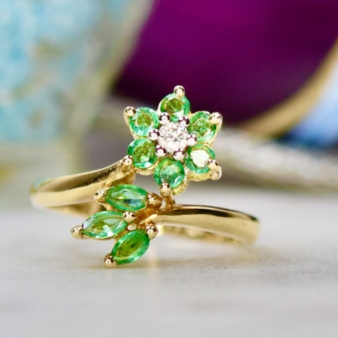 Emerald & Diamond Ring in 14ct Gold