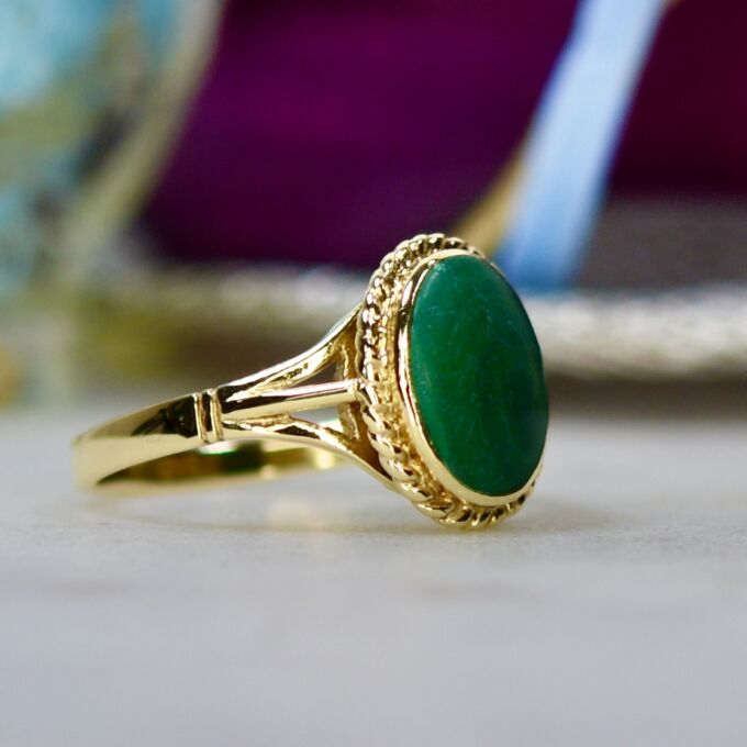 Malachite Solitaire Ring in 9ct Gold