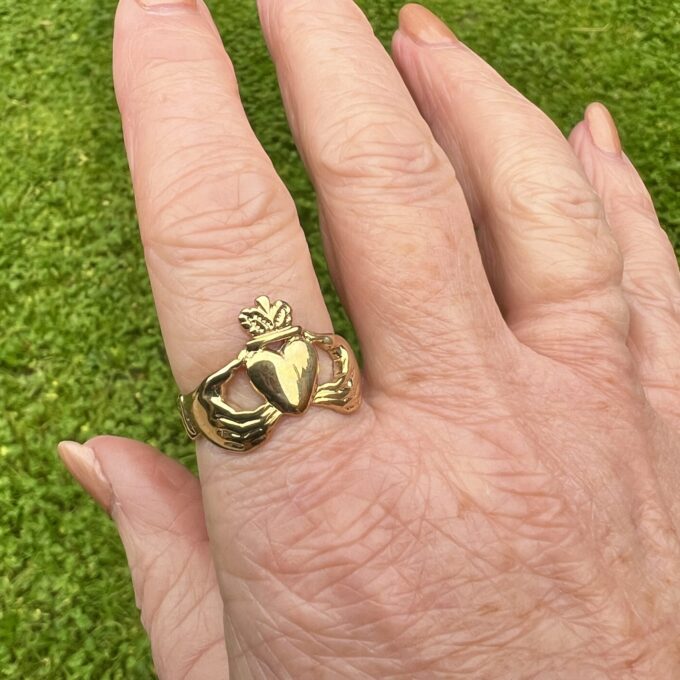 Claddagh Ring in 9ct Gold