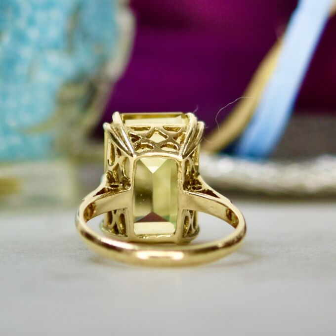 Citrine Solitaire Ring in 9ct Gold