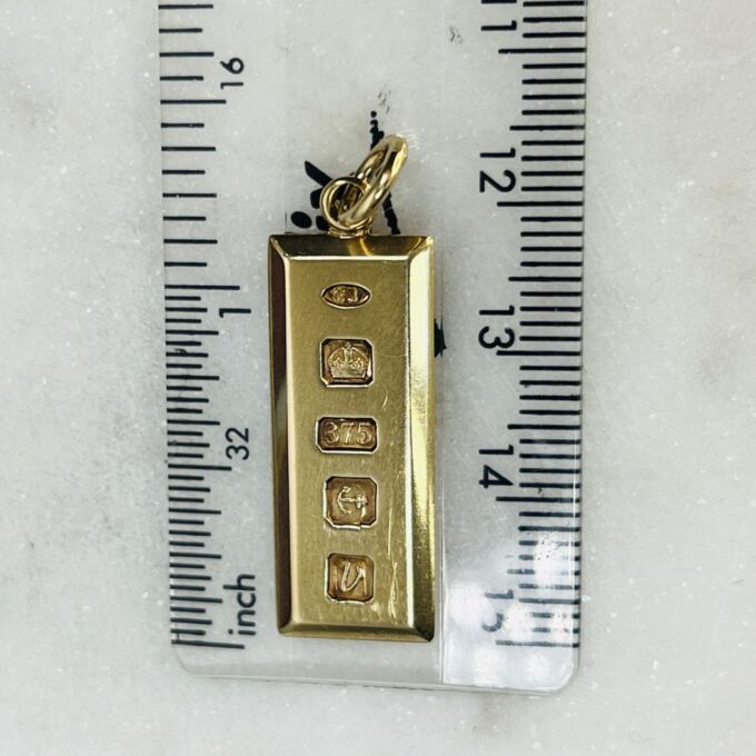 Ingot Pendant in 9ct Gold