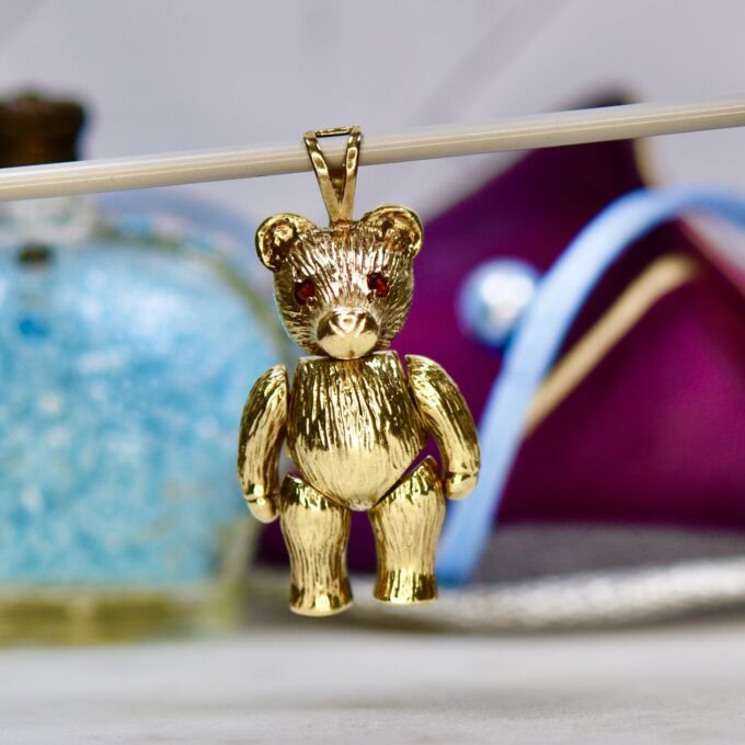 Teddy Bear Pendant in 9ct Gold