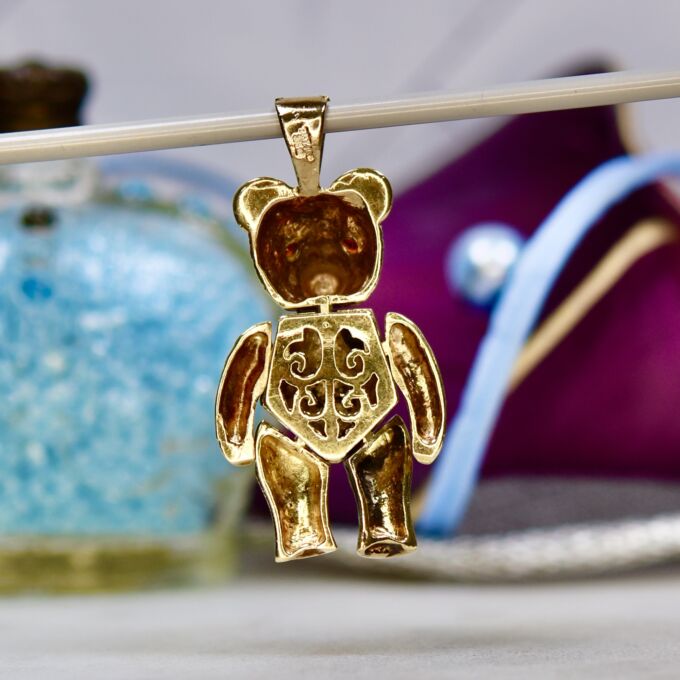 Teddy Bear Pendant in 9ct Gold