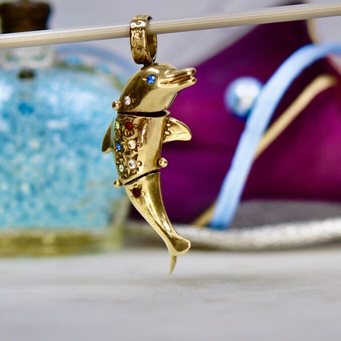 Bejewelled Dolphin Pendant in 9ct Gold