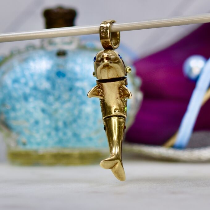 Bejewelled Dolphin Pendant in 9ct Gold