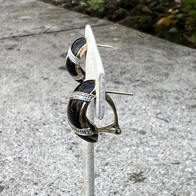 Onyx Omega Back Huggie Earrings in 9ct Gold