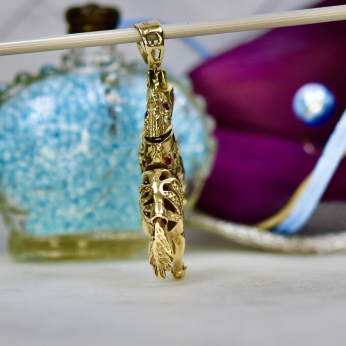 Articulated Horse Pendant in 9ct Gold