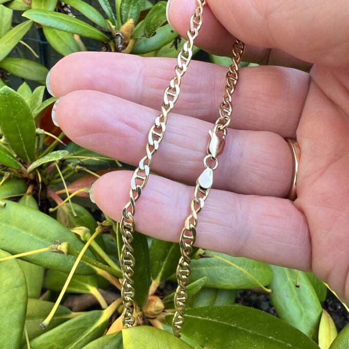 Mariner Chain Necklace in 9ct Gold