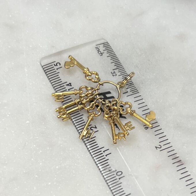 MOTHER Key Pendant in 9ct Gold