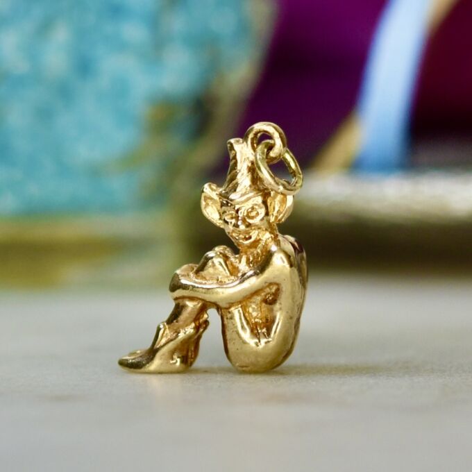 Leprechaun Charm Pendant in 9ct Gold