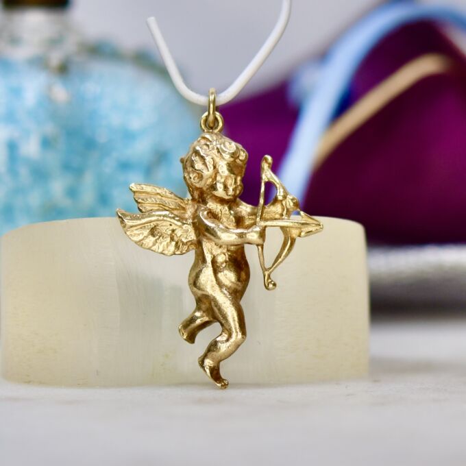 Cupid Pendant in 9ct Gold