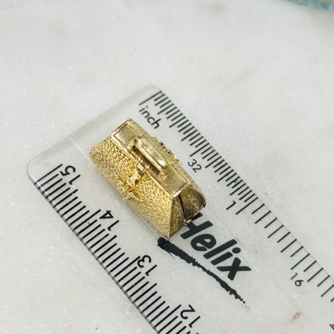 Doctor’s Bag in 9ct Gold