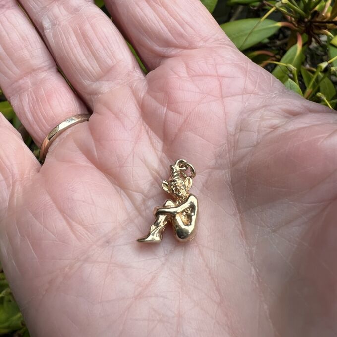 Leprechaun Charm Pendant in 9ct Gold