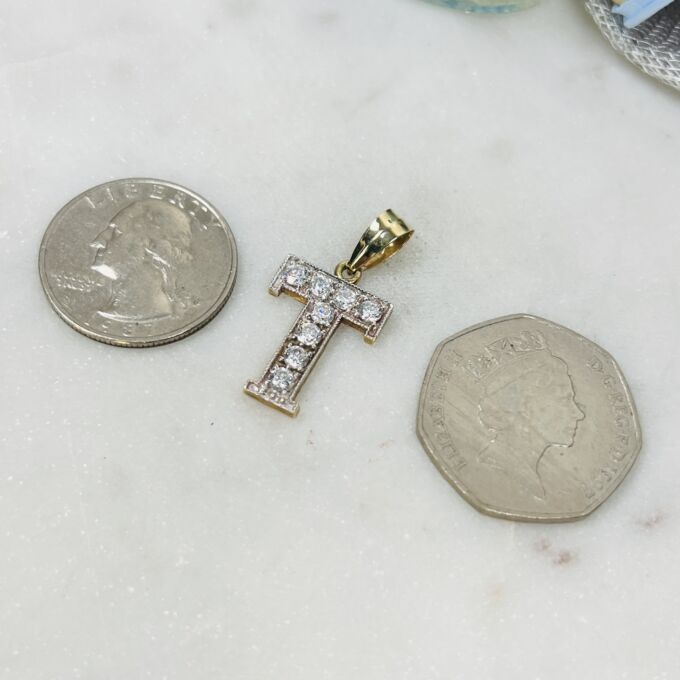 Initial Letter T Pendant in 9ct Gold