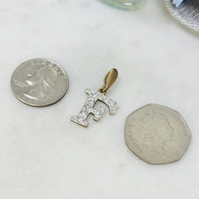 Letter F Pendant in 9ct Gold