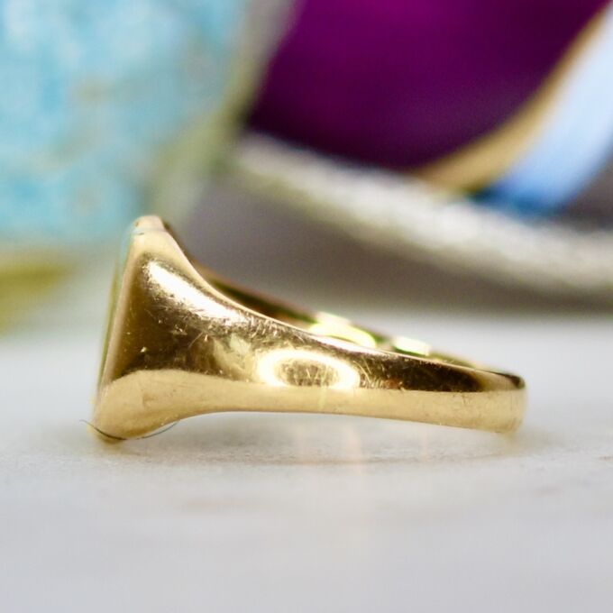 Heavyweight Shield Signet Ring in 9ct Gold