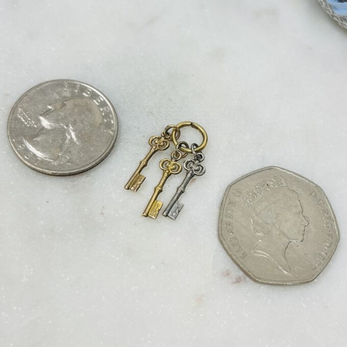 Three Key Charm Pendant in 9ct Gold