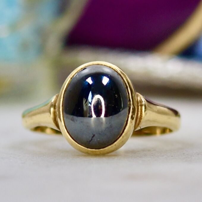 Hematite Cabochon Solitaire Ring in 9ct Gold